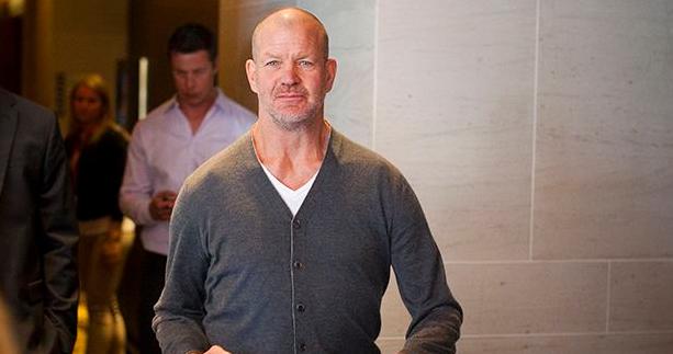 露露柠檬近十年营收,3000亿巨头进军氢