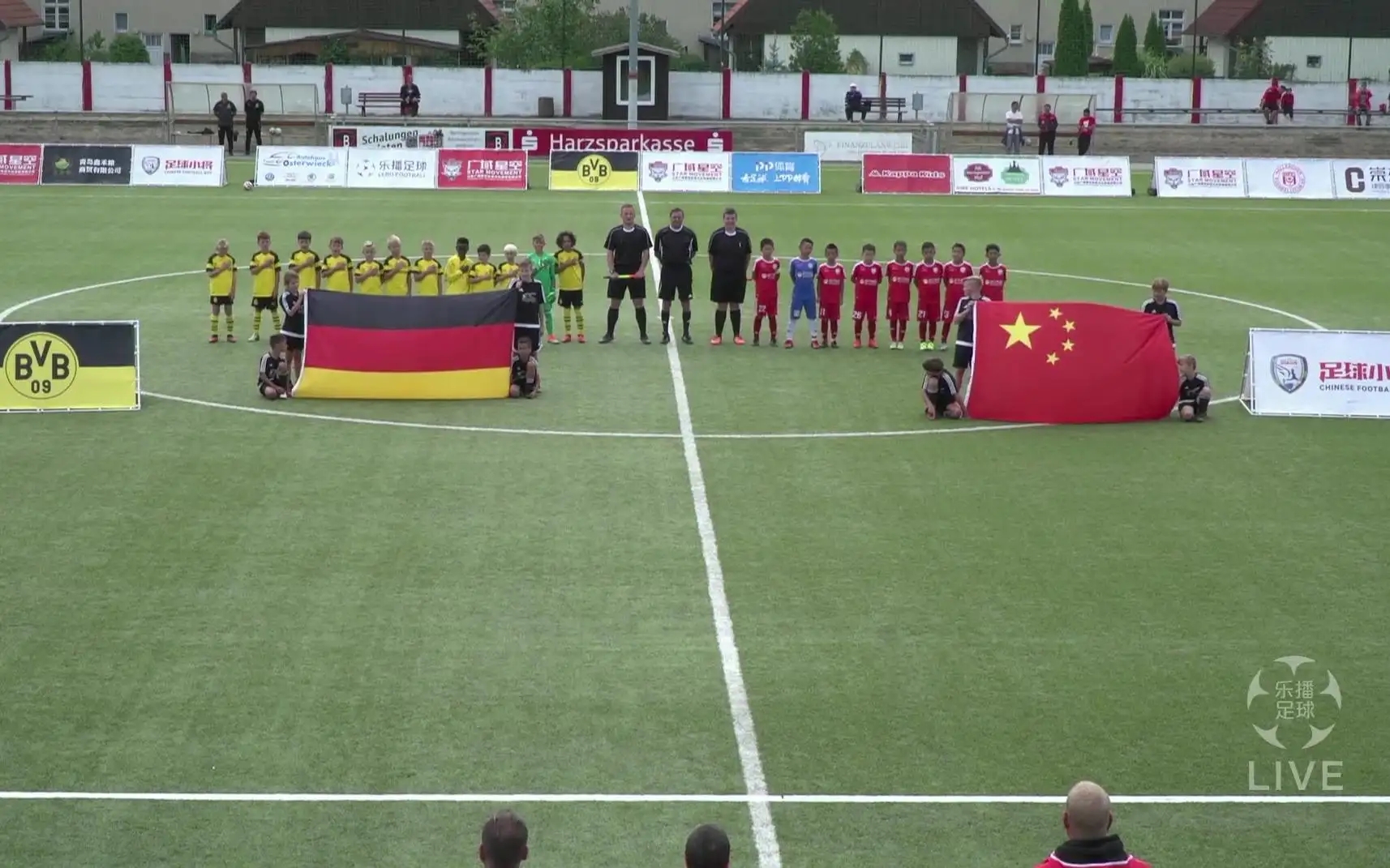 从国青“不美丽的大脚”惨胜谈中国足球青训（一）