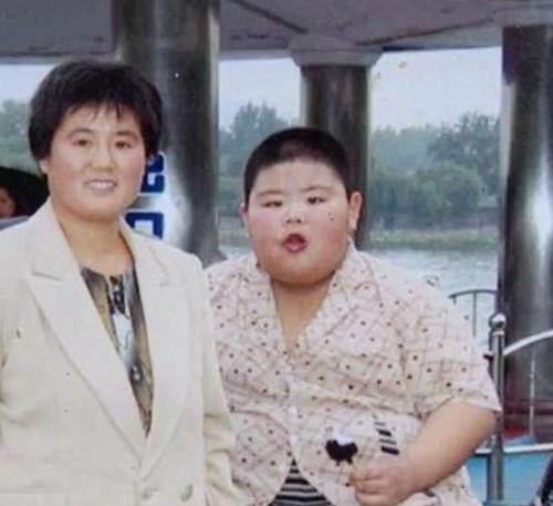 440斤帅小伙一年减去220斤,256斤小伙减掉100斤