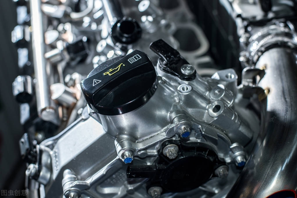 大众1.4t发动机皮带多少公里换,ea211发动机多少公里换正时皮带