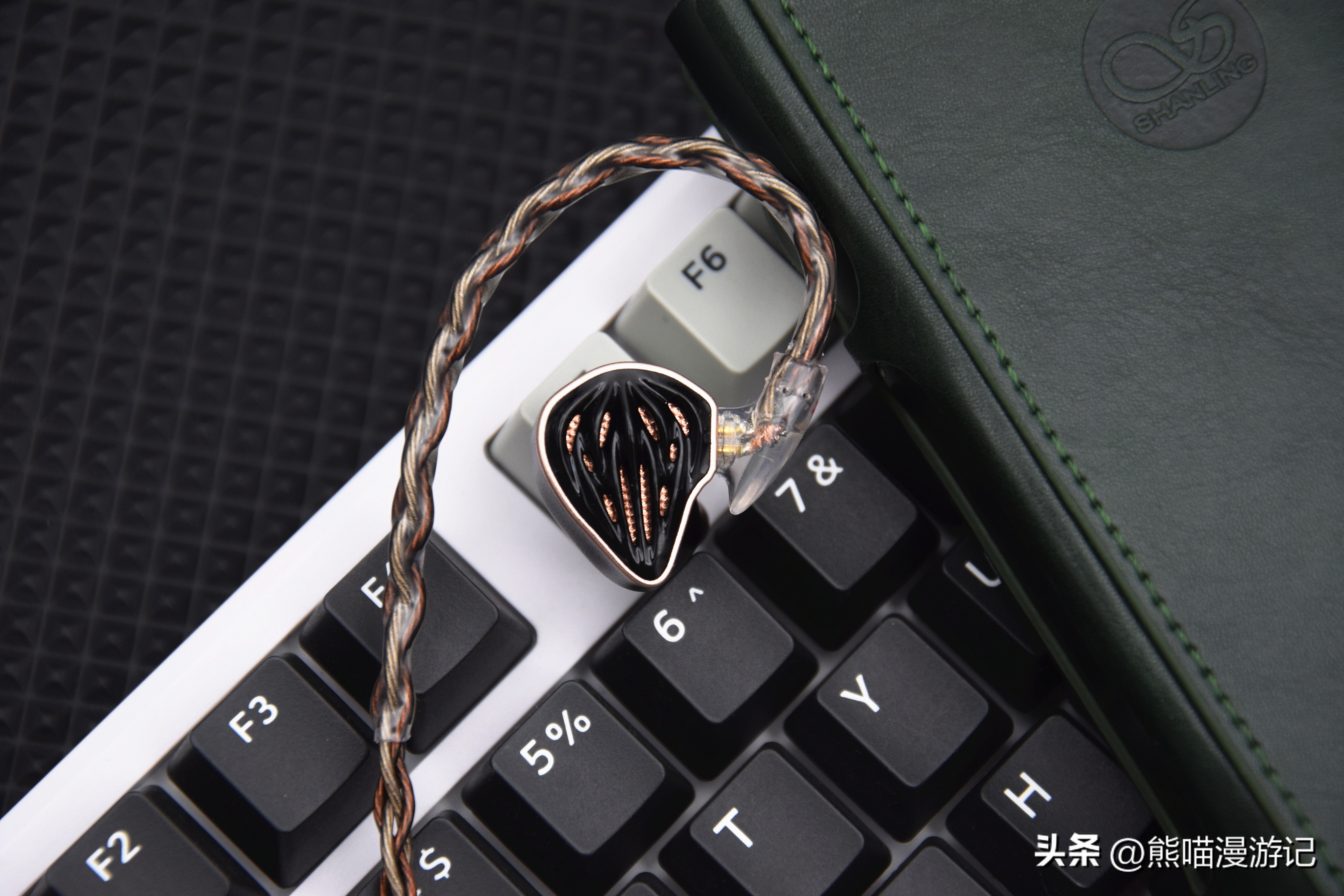 头戴HIFI蓝牙耳机如何选,不入耳蓝牙耳机评测不漏音推荐