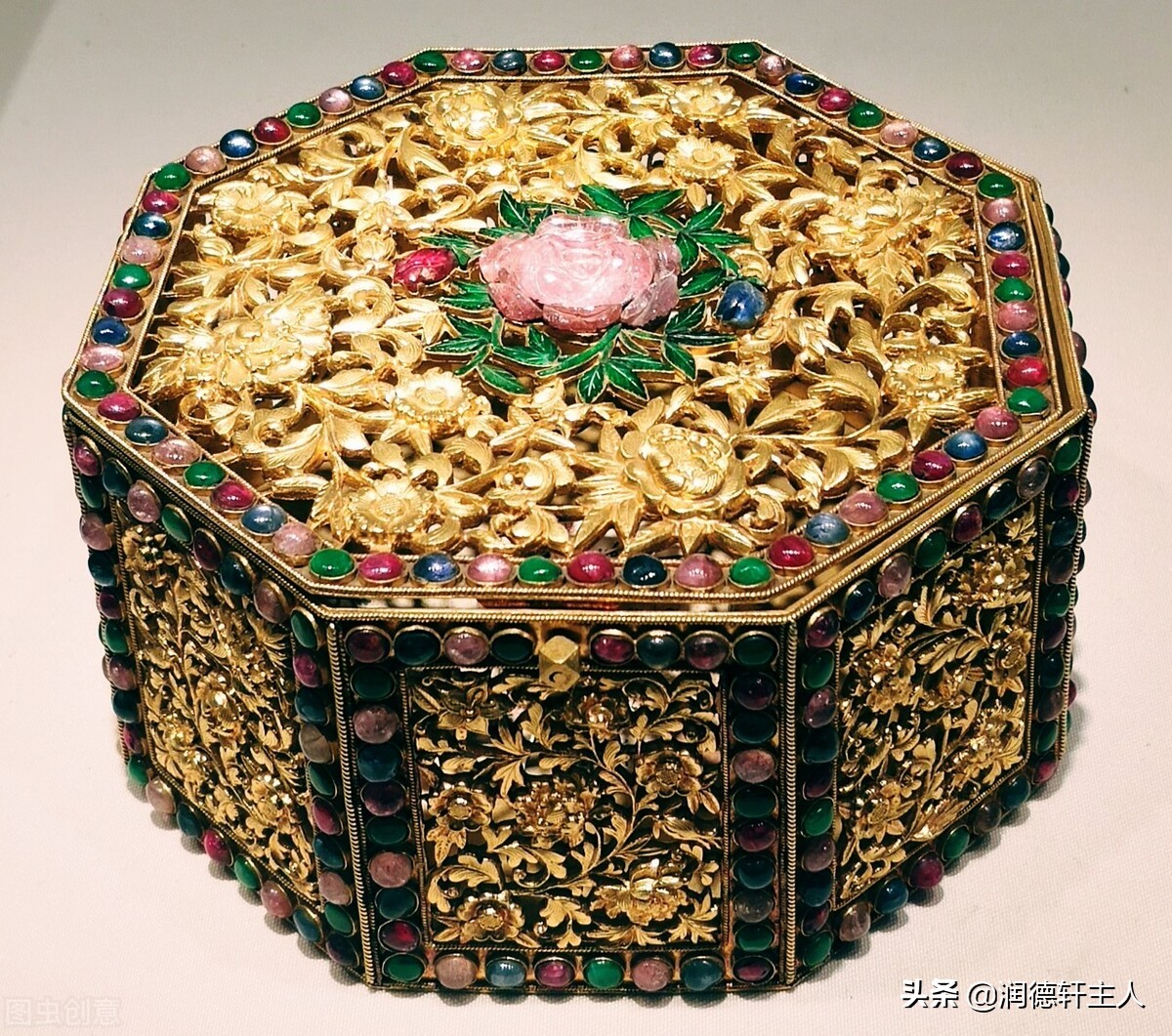 复杂的汉字招财进宝,代表招财进宝的汉字