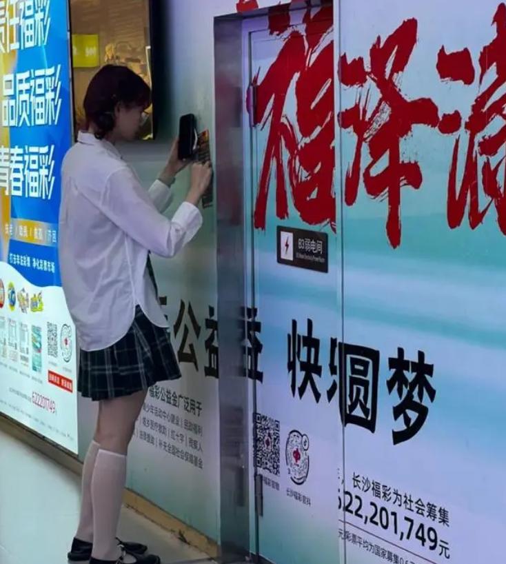 路边卖彩票刮刮乐挣钱吗,卖彩票刮刮乐是怎么盈利的