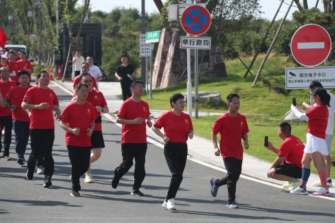 全民健身喜迎二十大,全民健身迎华诞