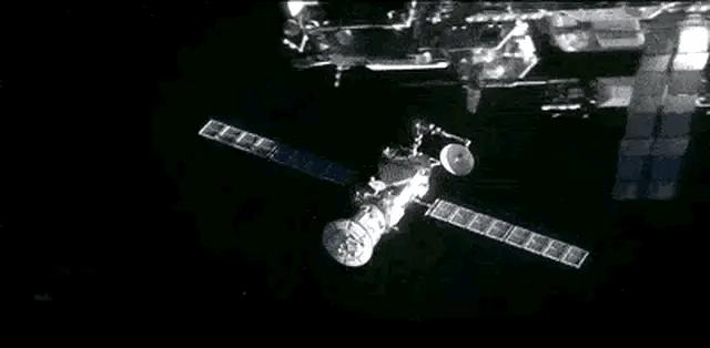 千万不要给中国人看科幻片，他们会当真！从神舟十六发射成功说起