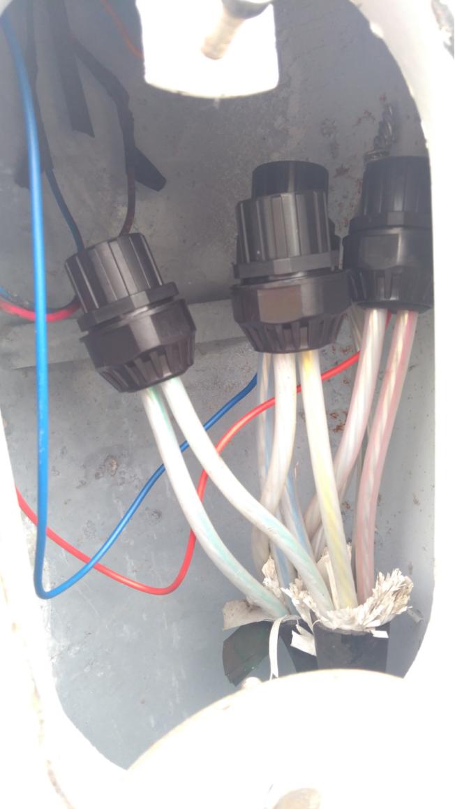 路灯主电缆和路灯配线接线图,路灯引线与电缆接头