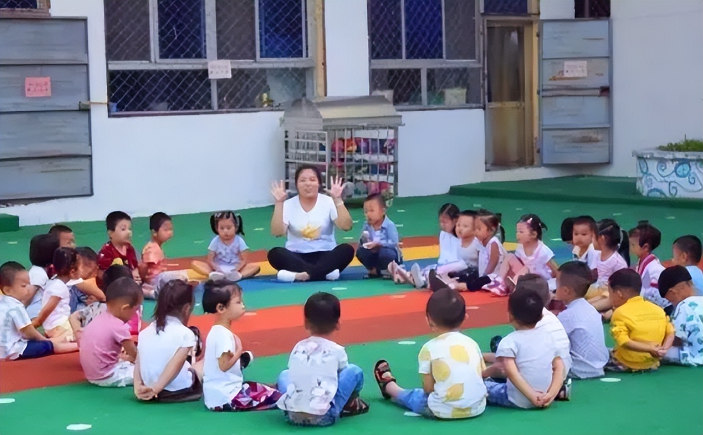 私立幼儿园老师都做些什么,民办幼儿园老师有发展前途吗