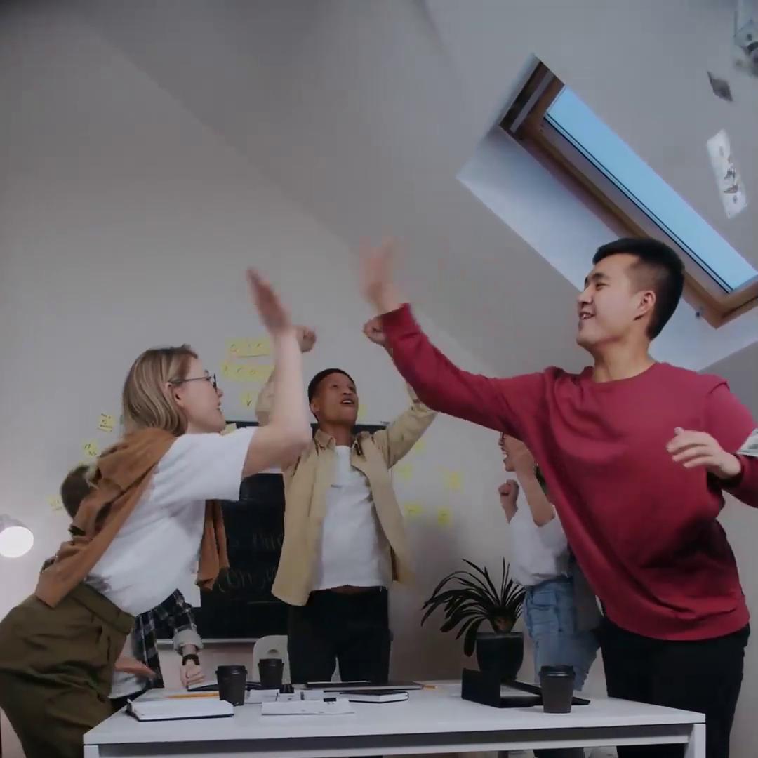 计算机毕业学院：打破IT培训*局骗**_学习赚钱两不误