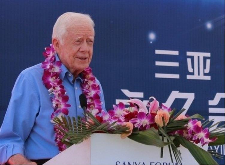 那个曾推动中美建交的美国前总统，退休之后，97岁仍在工地盖房子