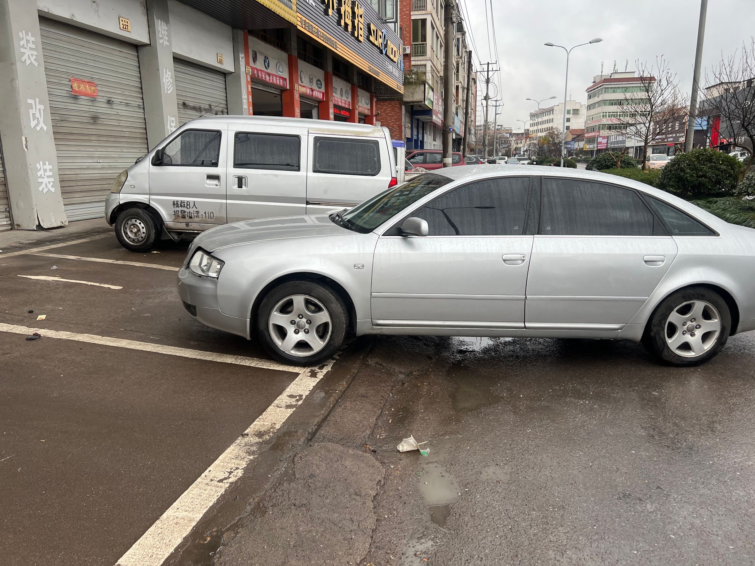 经济下行要不要换一般的车,经济下行要不要换奔驰