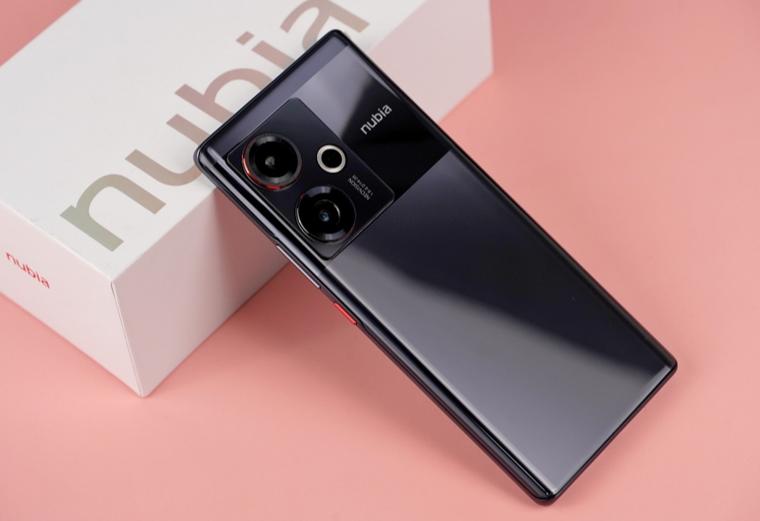 值得购买的几款手机性价比超级高,最值得入手的5款高性价比手机