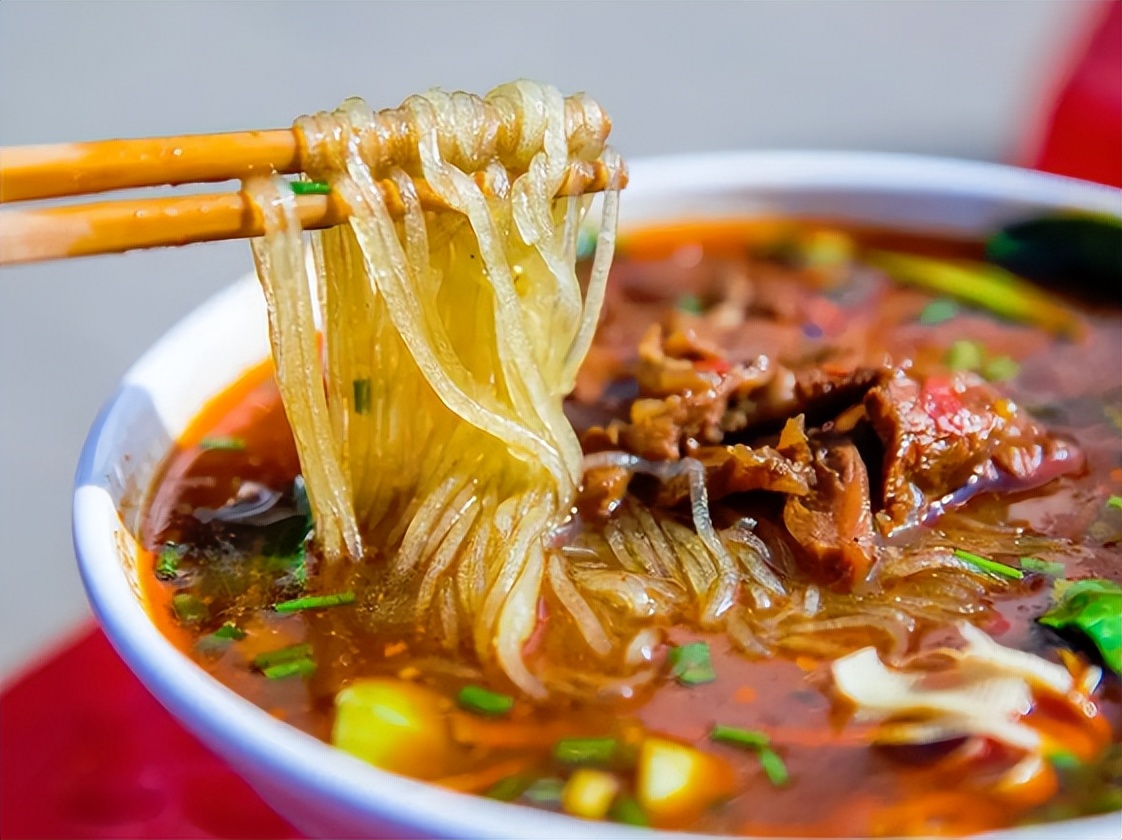 80岁老人肝癌晚期不吃不喝,80多岁老人得肝癌不做手术活多久