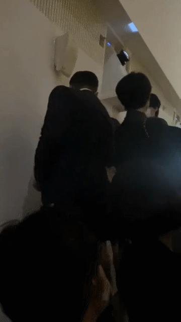 被爆料三千万顶流恋情,顶流公布恋情的明星