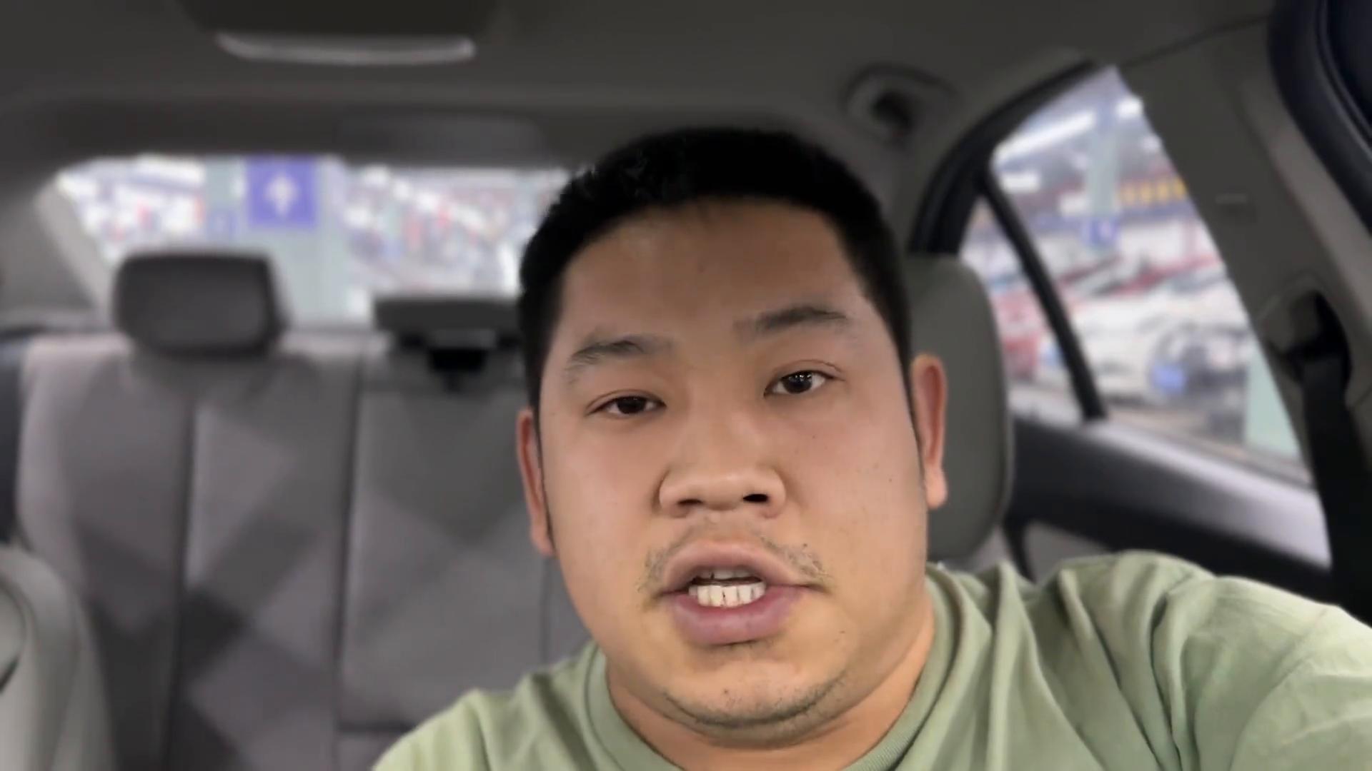 足球转动不了穷人命运的齿轮！@视频素材来源于