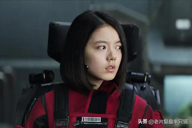 流浪地球为什么要和太阳系说再见,再见太阳系流浪地球片段