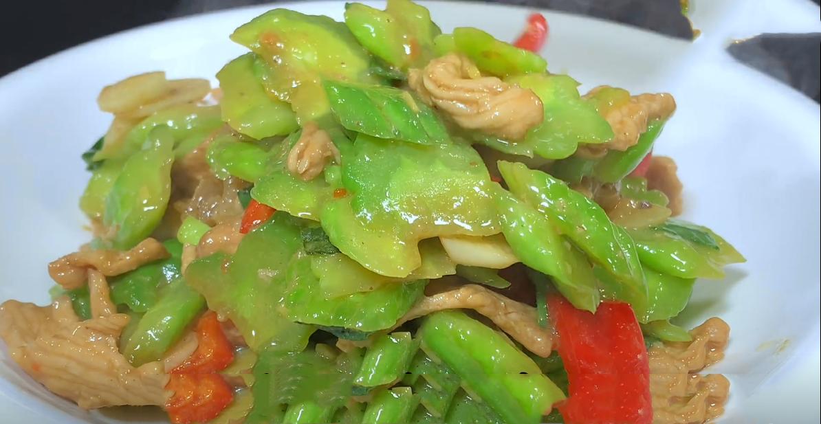 天气干燥吃什么菜滋润降火,上火吃什么菜降火冬季