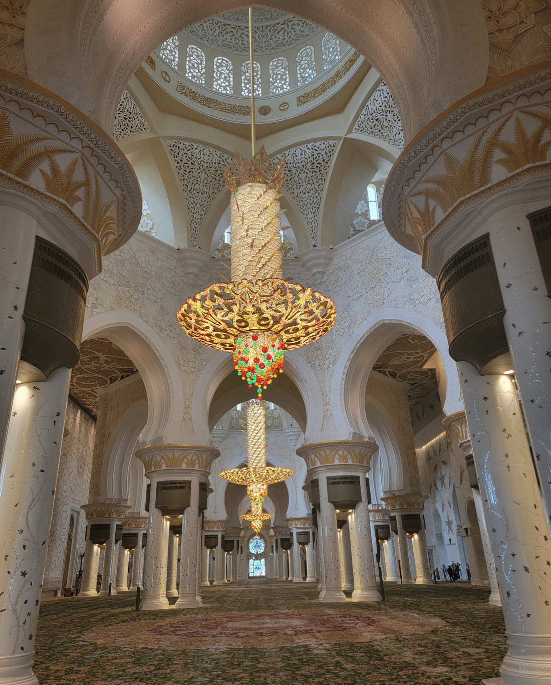 “阿布扎比”现状，带你看看真实的阿布扎比酋长国