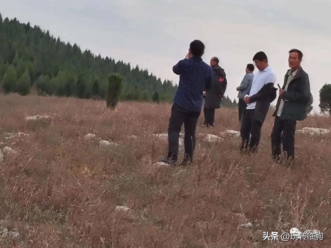 我们一同登上破头山