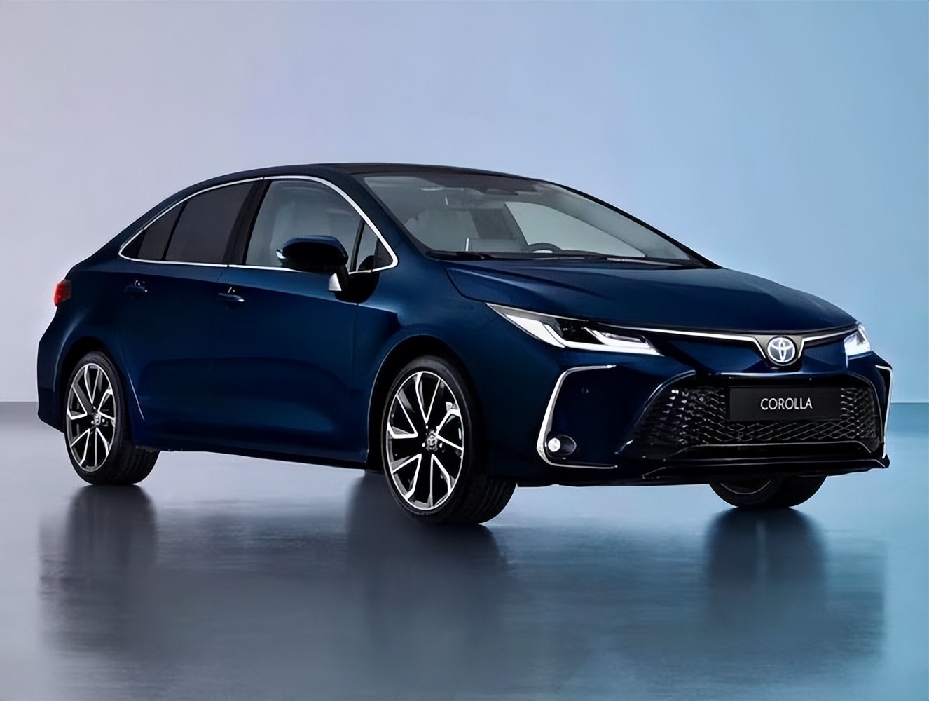 2018日产轩逸好还是丰田卡罗拉好,丰田卡罗拉和轩逸哪个更适合新手