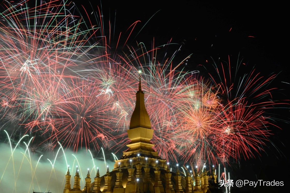 涨姿势！10.1过国庆的国家竟然这么多，你知道几个？