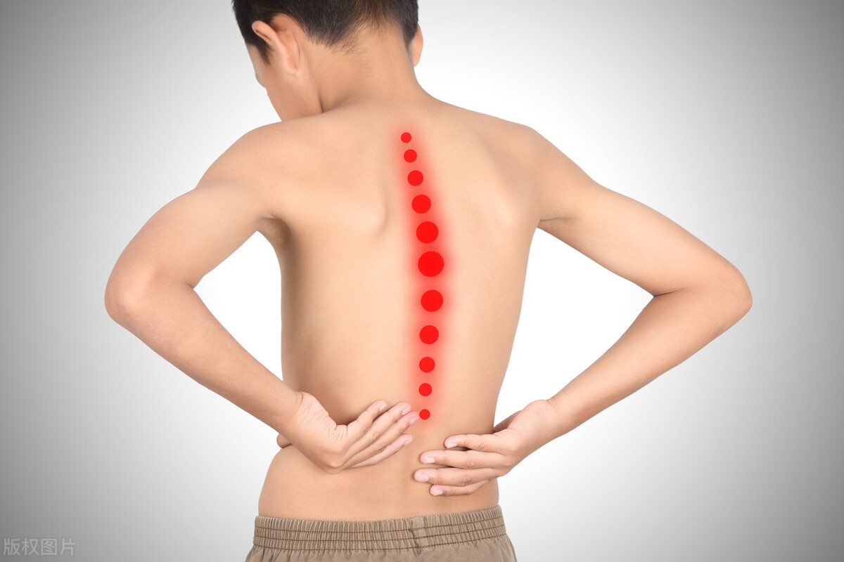 乳胶床垫和椰棕床垫哪个对腰椎好,腰椎间盘突出睡硬床还是乳胶床垫