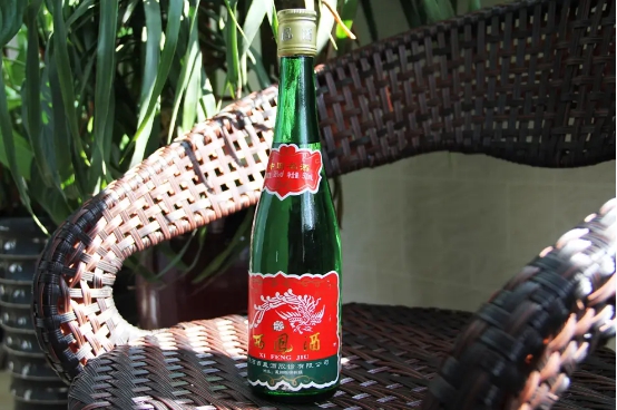 黄盖玻汾好还是出口玻汾好,黄盖玻汾和红盖玻汾的区别是什么