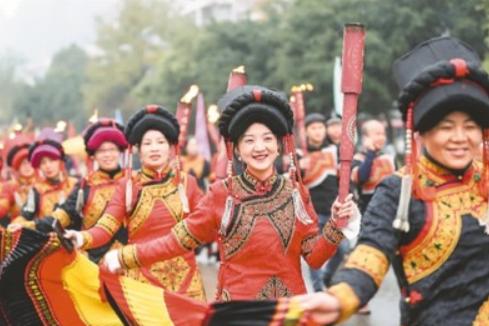 云南楚雄彝族人的习俗,彝族春节习俗大全