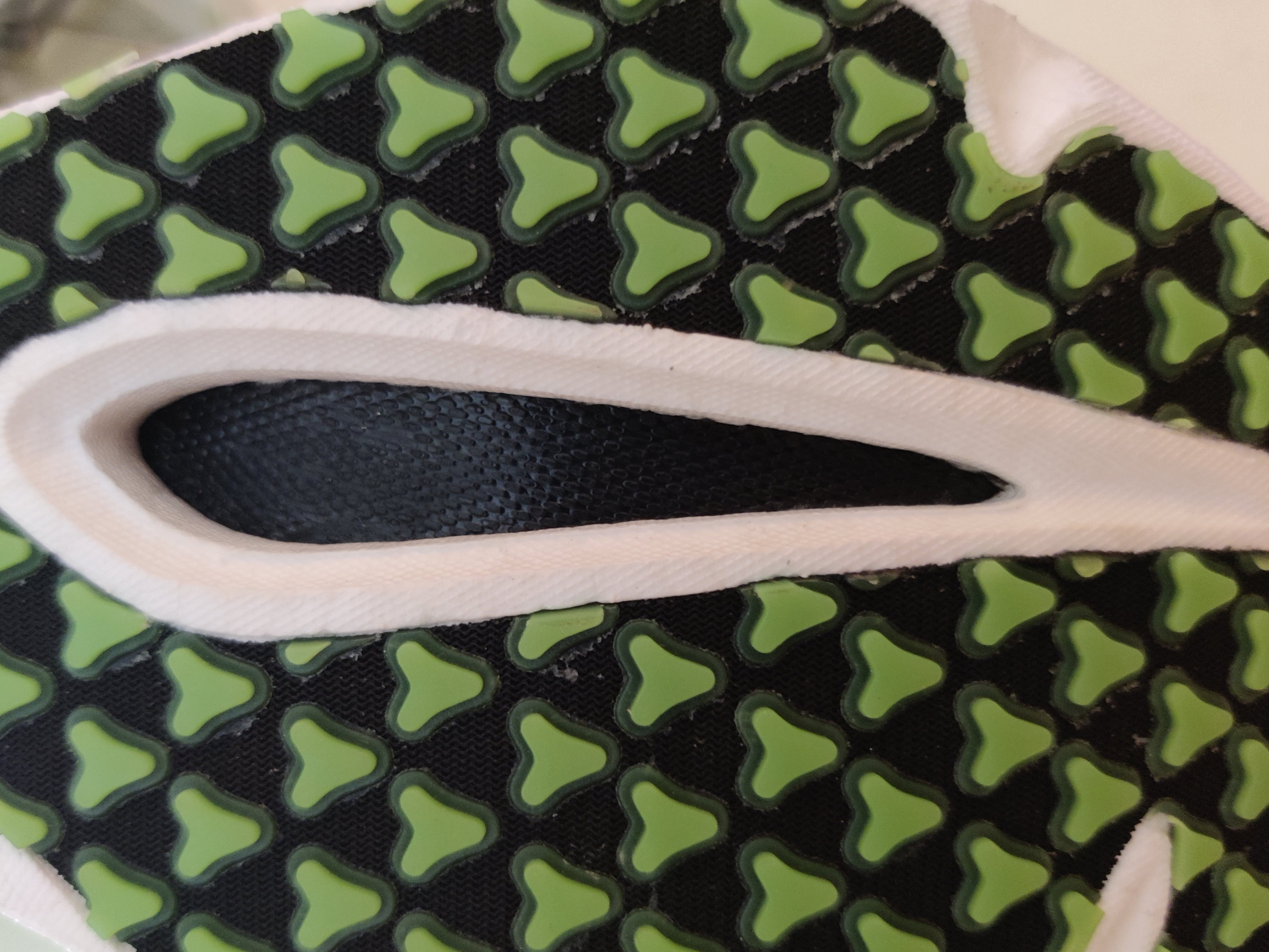 跑鞋评测361度,跑鞋飙速冷门