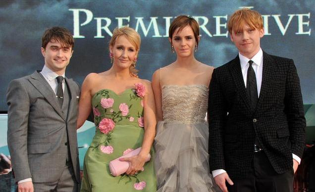 哈利波特铁三角是如何相遇的,哈利波特二十周年重聚名单