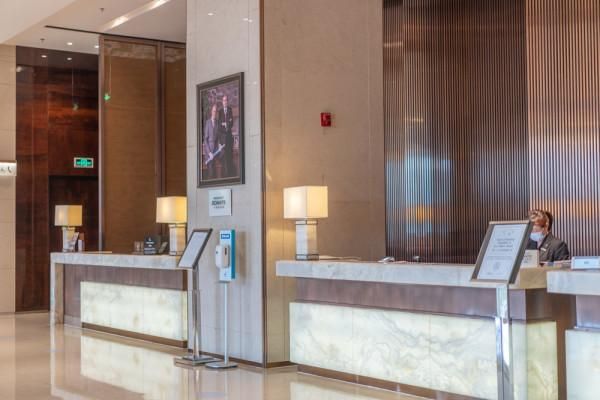 美食与美景并存,美食与美景交相辉映