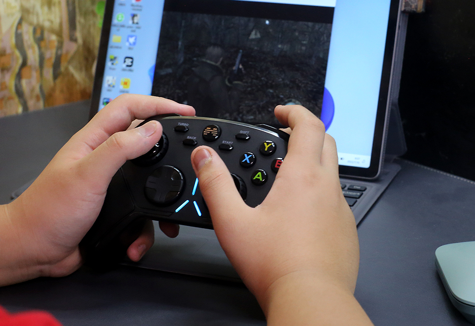 手柄北通阿修罗3测评,北通阿修罗3s可以手柄玩崩铁吗