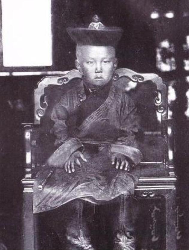 外蒙古国最后的皇帝,外蒙古末代君主