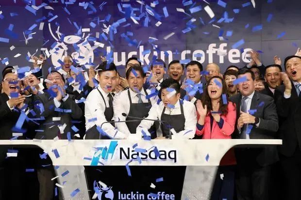 瑞幸咖啡国内和星巴克销量,瑞幸咖啡2019净增长门店数量