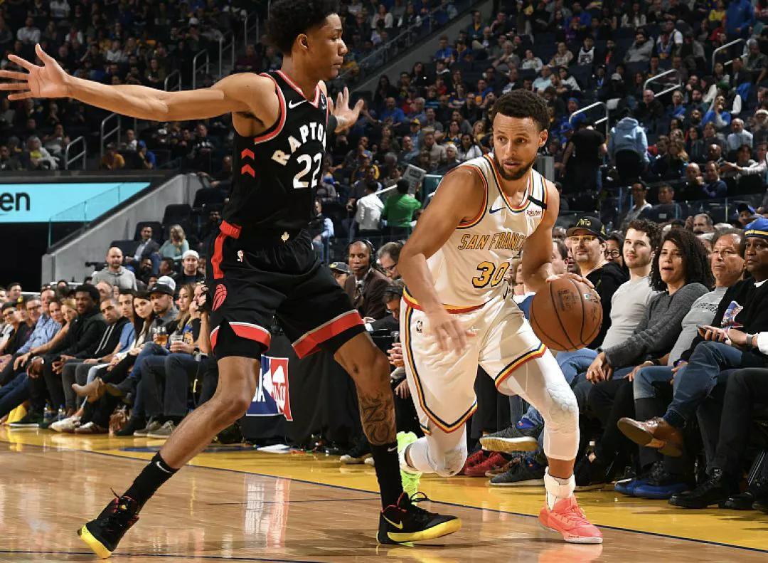 新王登基，三分王者史蒂芬.库里