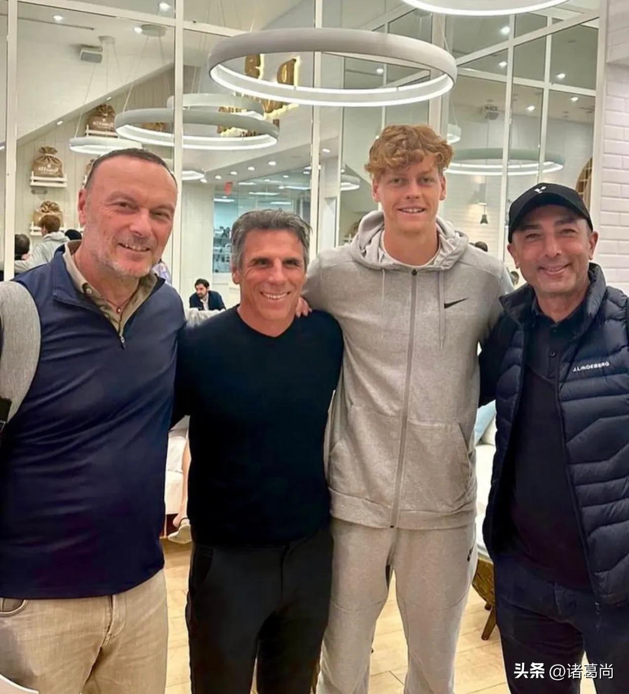 意大利90年代球员,90年代意大利国家队队服