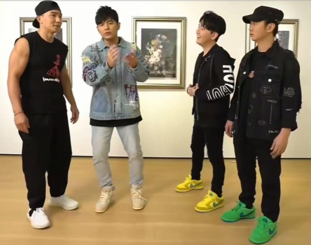 周杰伦新鞋,周杰伦回归见证