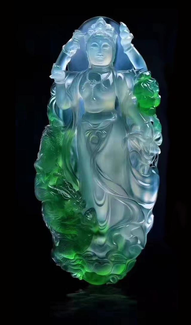 翡翠这段时间怎么这么便宜,翡翠这几年价格变化