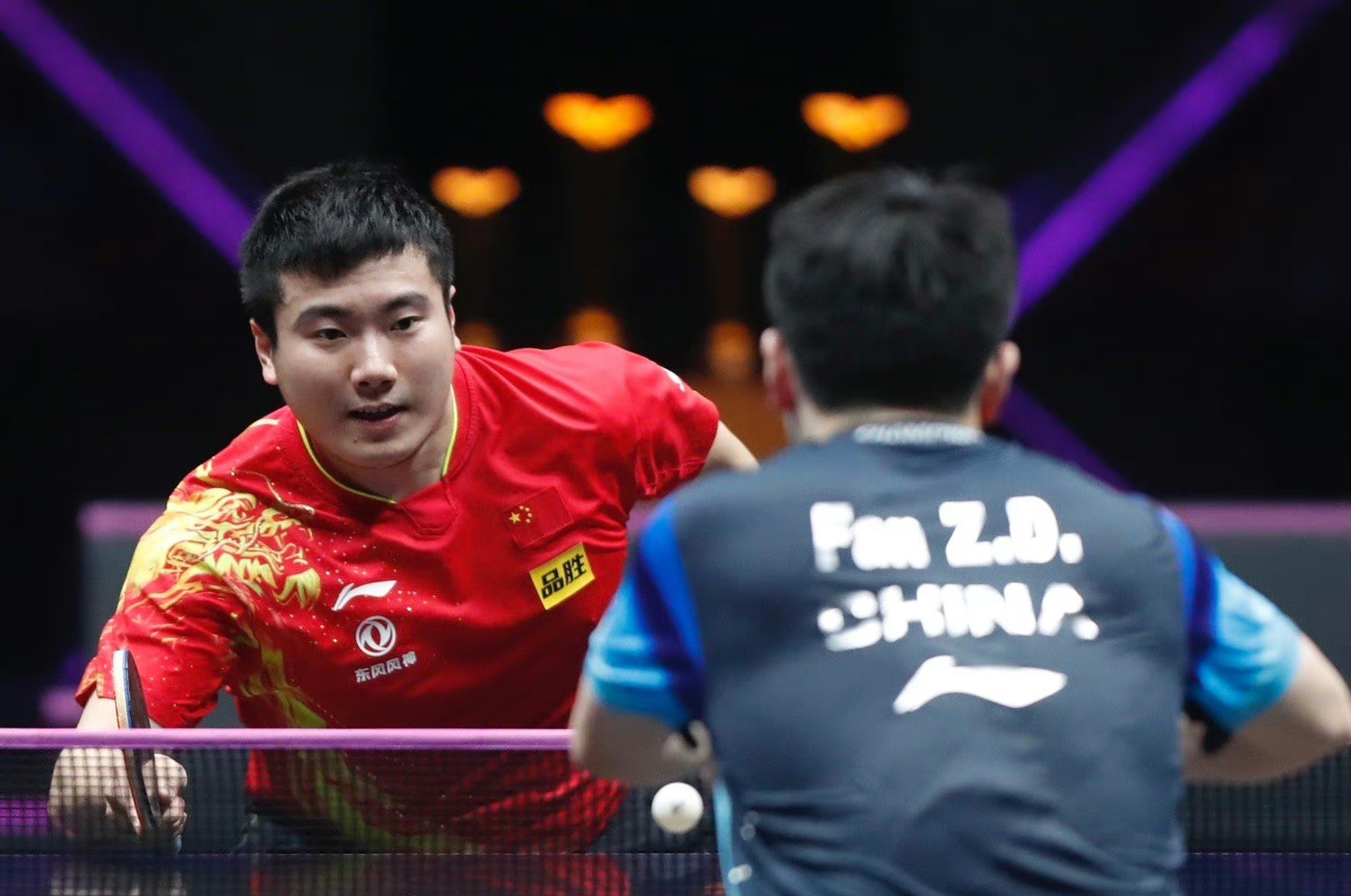 樊振东两次绝境翻盘,樊振东半决赛表现怎样