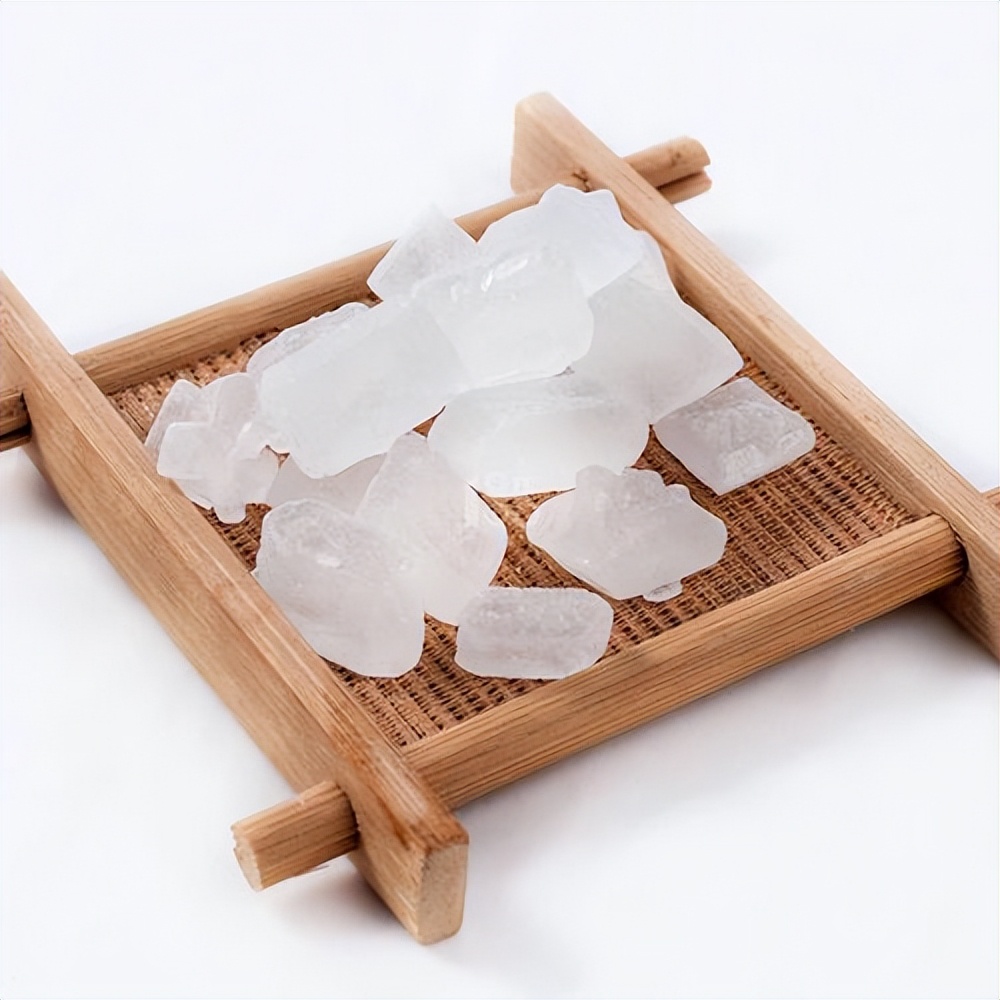 一饿就心慌手抖是什么情况,一饿胃就不舒服心慌手抖吃什么药