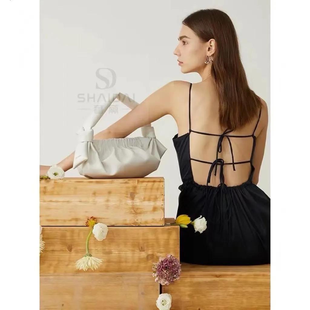 “免费换包”的奢黛品牌理念正在“培养”一个万亿级市场