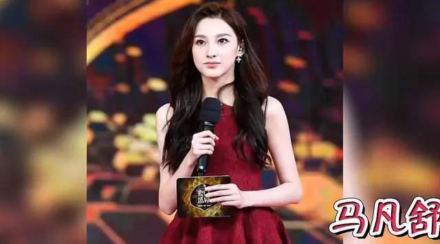 天下足球最新女主持,天下足球美女主持动图