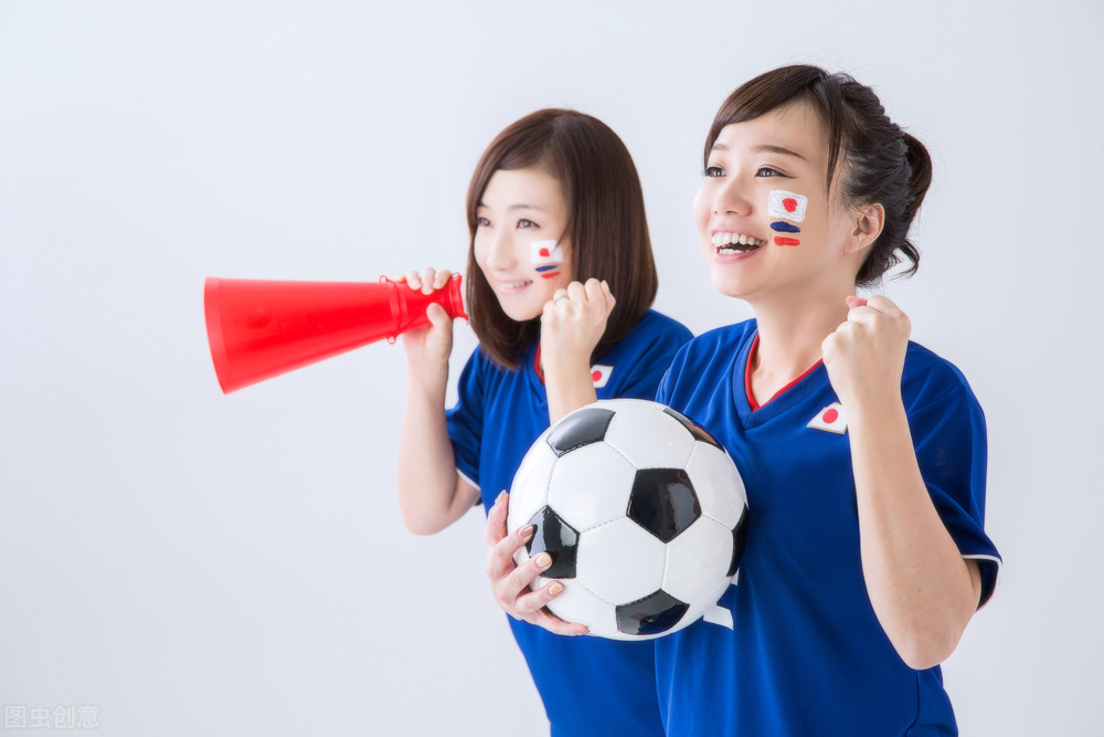 世界杯主题曲燃爆全场,世界杯主题曲震撼合唱