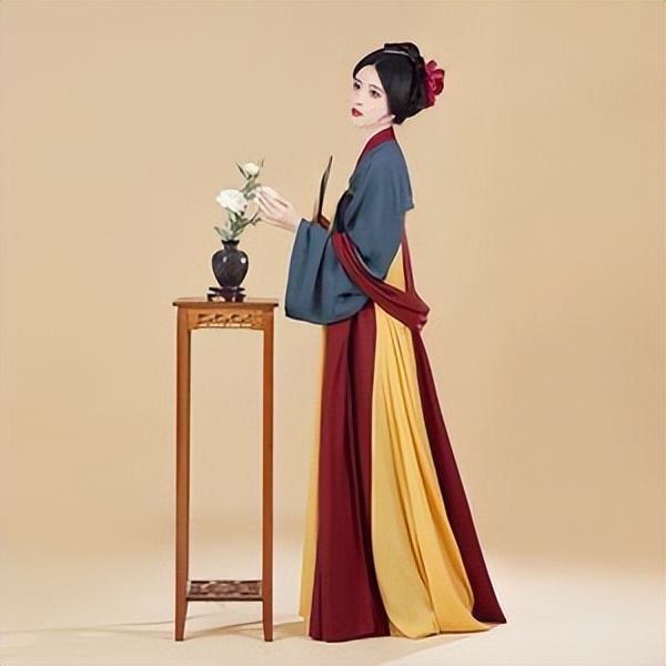 古代的披帛,汉代披帛