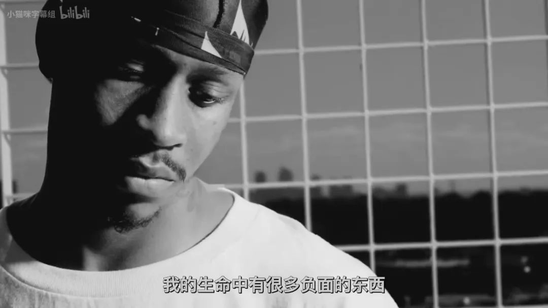 晃过上帝艾弗森免费看,45岁的阿伦艾弗森打球