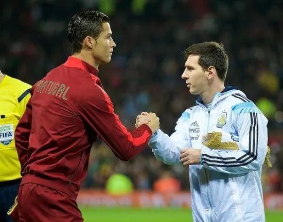 绝代双骄c罗和梅西到底谁更强,足球绝代双骄c罗与梅西对决