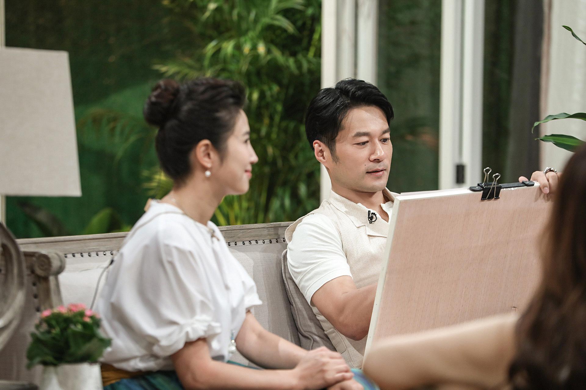 张志坚靳东王丽坤王志文,靳东王志文无间引热议