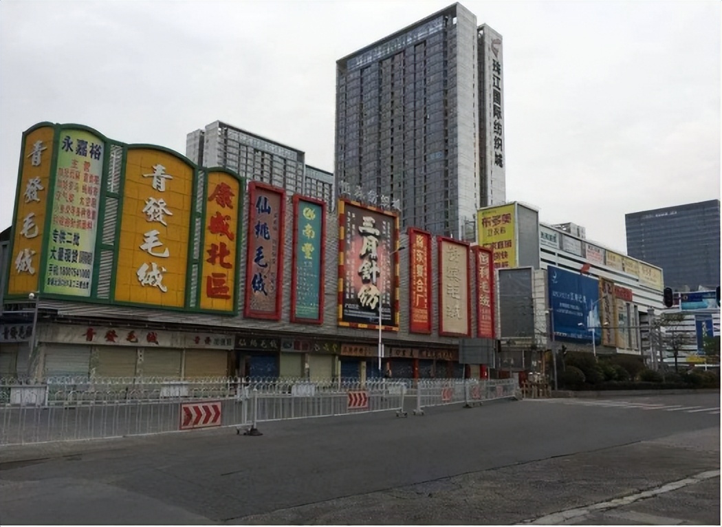 第一个农村女大学生真实现状,成为女大学生的第一步