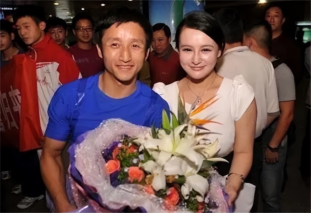 邹市明退役真正原因揭秘！“眼疾”只是借口，赔偿2600万才是痛点