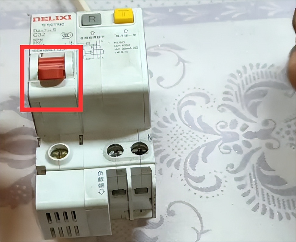 热水器维修教程海尔电热水器,热水器没有火花和打火声怎么解决