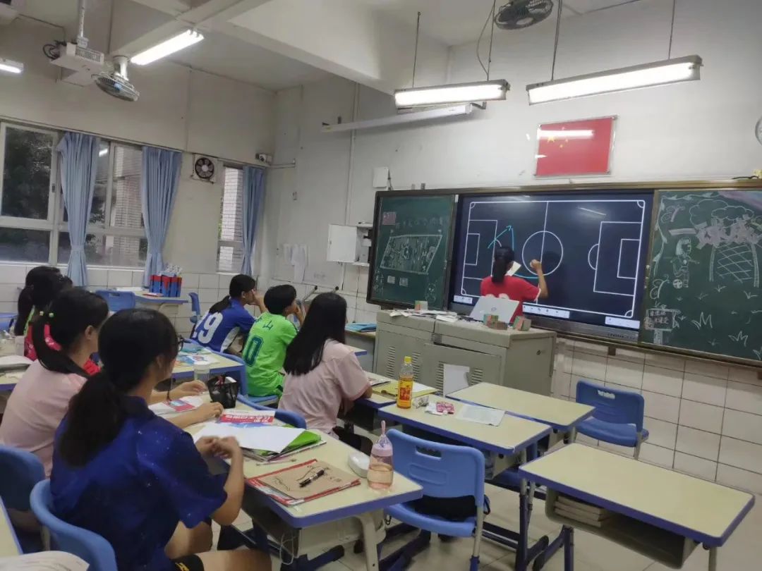 瓒崇悆濂冲姝︽眽,骞垮窞浣撹偛瀛﹂櫌瓒崇悆濂冲